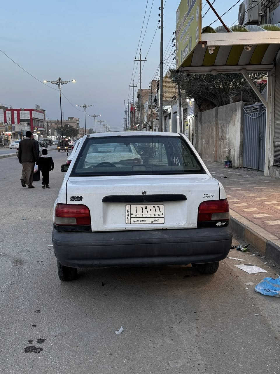 السلام عليكم
سايبا موديل ٢٠١٠ 
السيارة ما عايزة شي 
كير ومحرك ومنظومة تبريد وظفيرة مبدلهن جدد 
حدادية جديدة 
دوشمة الكشنات 
سعرها ٢٧ وبيها مجال بسيط
***********
