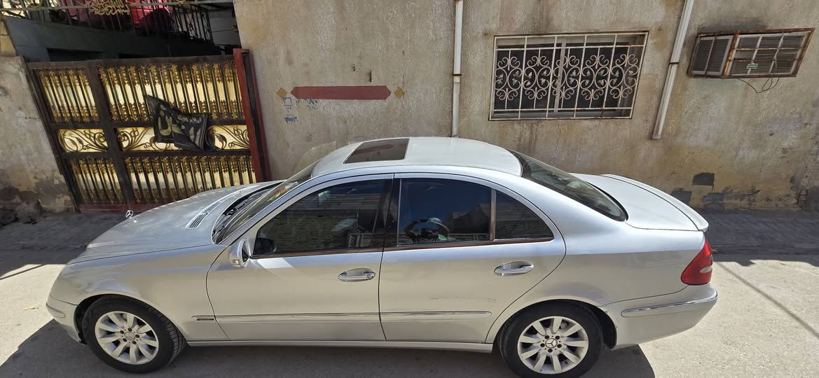 مرسيدس w211 موديل 2003 محرك 6 v فول مواصفات بدون حادث صبغ عام رقم بغداد باسمي ماشية 124 الف كم حقيقي وكلشي بلاد ماتحتاج اي شي حدادية جديدة طخم تاير جديد بطارية ومنظومة بانزين بلادي جديد الماني منظومة كاملة بالمختصر ماتحتاج دينار  المكان ذي قار ناصرية الاسكان الصناعي السعر 115 وبي مجال قليل    للاستفسار  الاتصال على الرقم ***********
