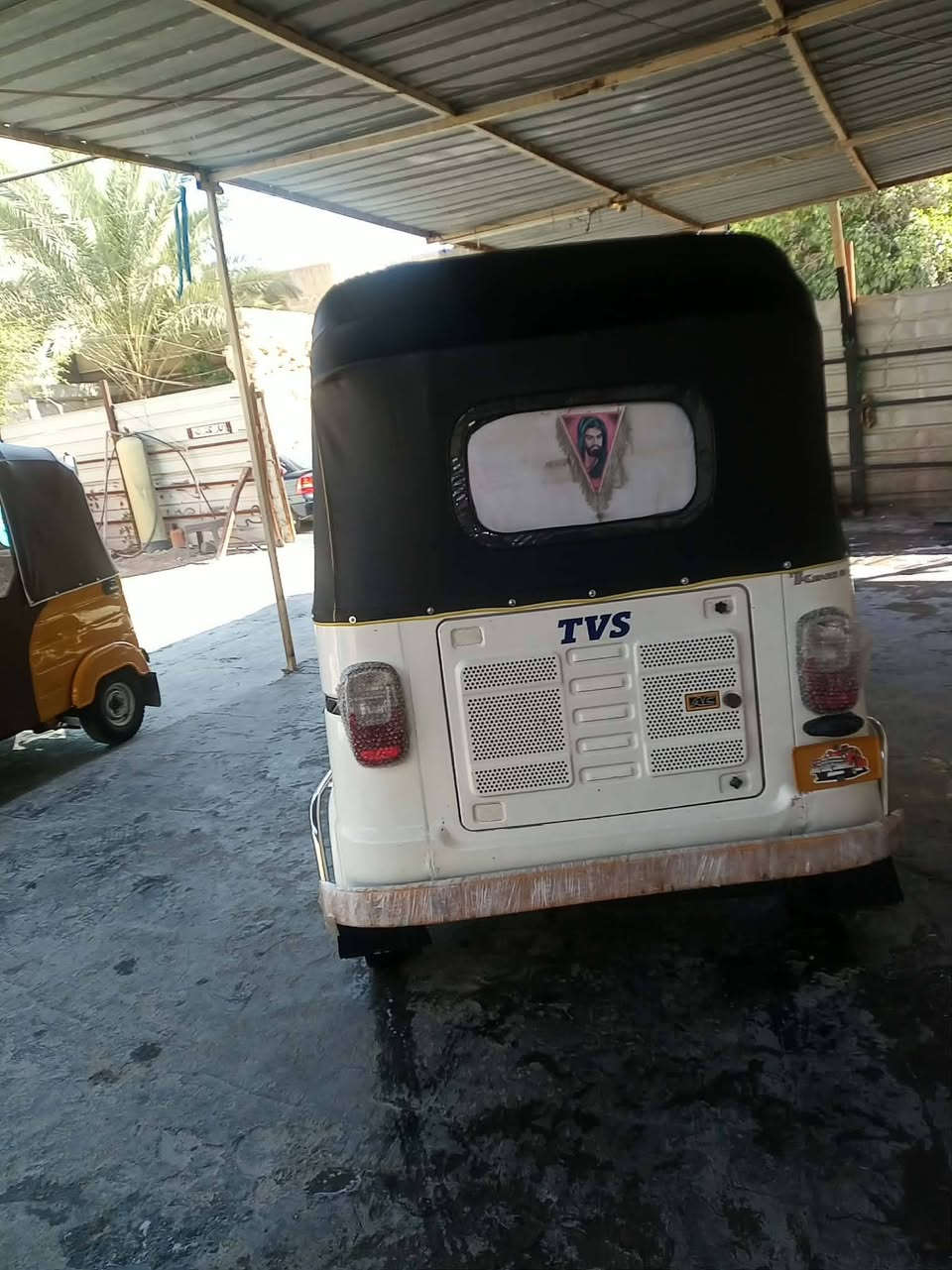 البيع موديل 21رقم بغداد بس الهلالت معمره مكينه لا تنقيص ولا تبخير تكتك خير من الله ربع مذب عليه مكان محموديه سعر 6600وبيه مجال
***********

***********
