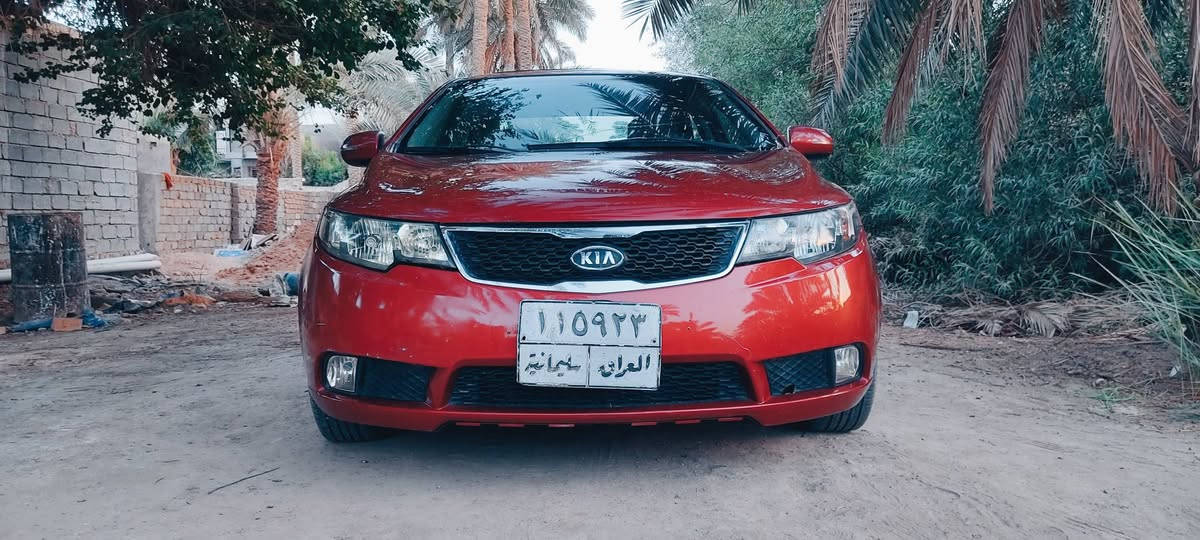 كيا سيراتو موديل 2011
سياره نضيفه بيها فقط جاملغ 
✅كير ومكينه مكفولات شرط السعر 80$ وبيه مجال بسيط
مكان السياره ديوانيه للاستفسار اكثر
الاتصال ☎️ ***********
