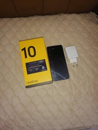 ريلمي ١٠ • شاشة مبدلة • شاحن وكرتون