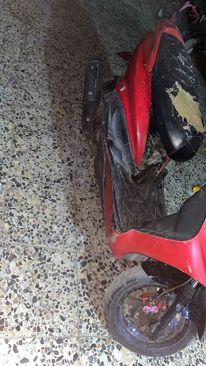 السلام عليكم سكنس نثيه 140 شغاله نكره سلف وهندر لا تخير لا صوت لا نضوح درجه حلو ناعمه مابيه شي السعر 350 مكاني الشعب


**إذا كنت صاحب هذا الإعلان وتريد حذفه لأي سبب، رجاءا أرسل رسالة إلى الدعم الفني**