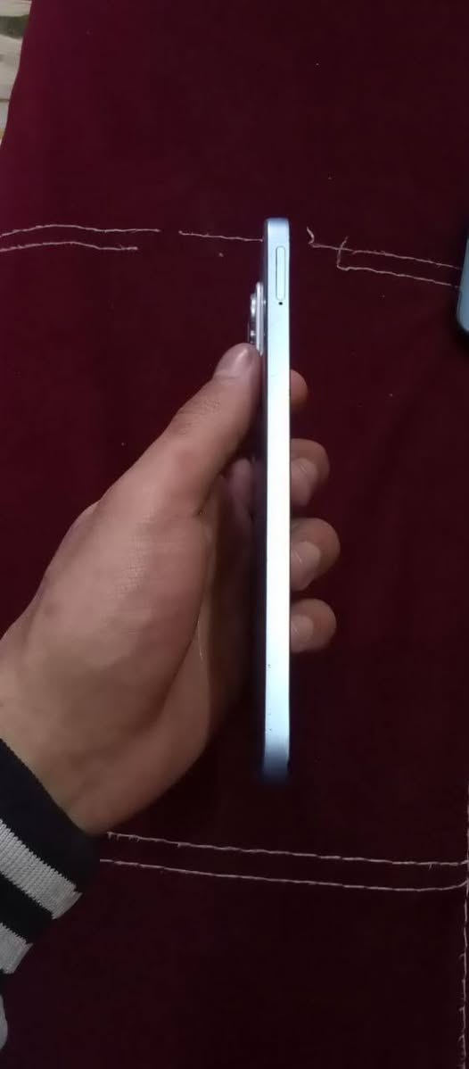 هونر x8b
ذاكرة 512
جهاز 
ما مفتوح لا مبدل بي شي 
ببجي 60فريم .
كامرة 108ميكا بكسل 
وكامرة اماميه 50ميكا بكسل 

مراوس بايفون حتلو انطي فرق .
او بيع بسعر 180


**إذا كنت صاحب هذا الإعلان وتريد حذفه لأي سبب، رجاءا أرسل رسالة إلى الدعم الفني**