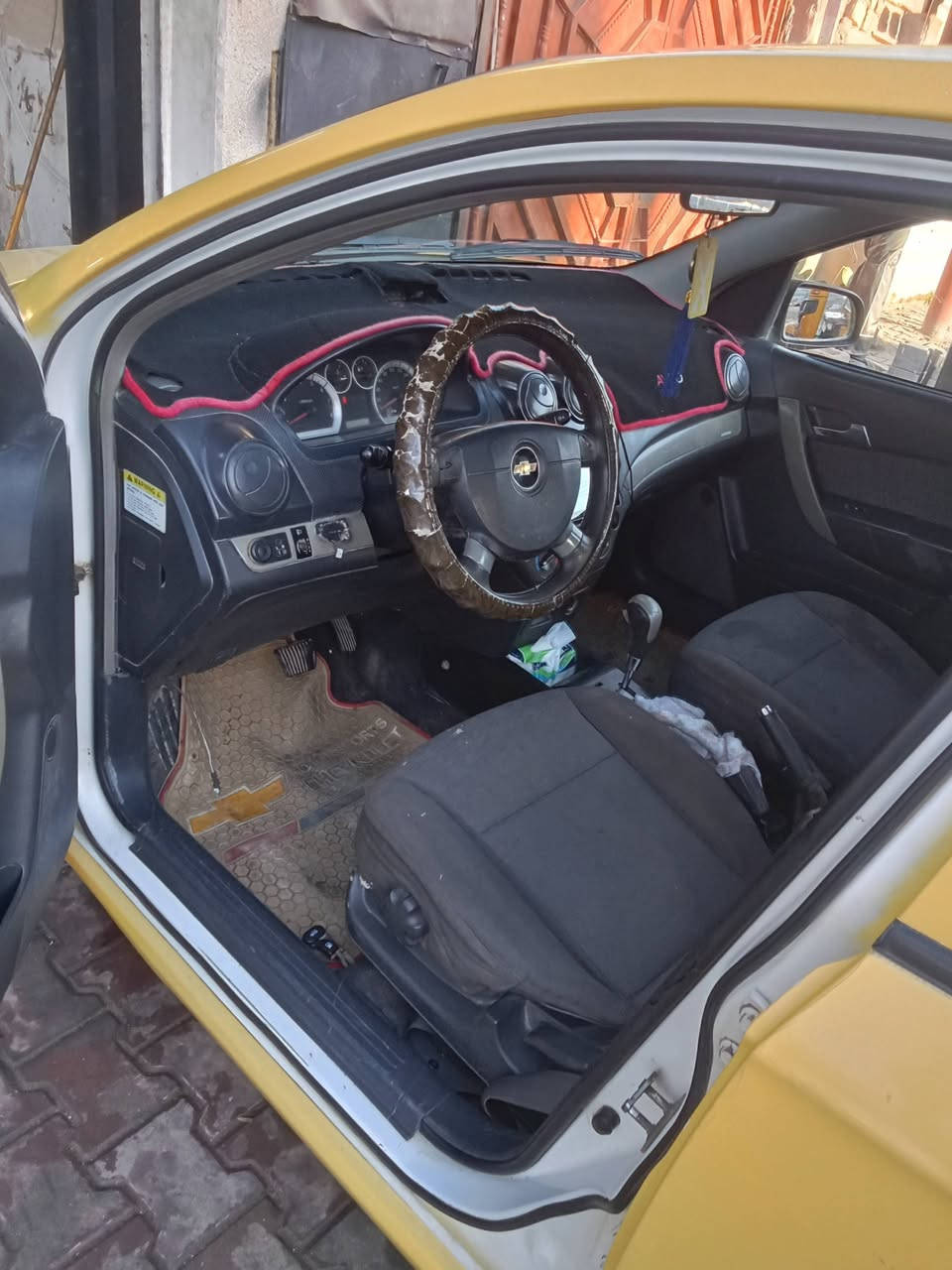 السلام عليكم افيو 2008 رقم انجليزي باسمي سنويه تنتهي 2030 سياره خير من الله تخم تايرد جديد مكاني بغداد الحسينيه قرب مستشفى التركي السعر 45 وبيها مجال ***********
