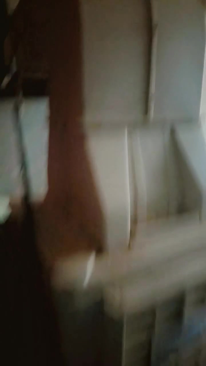 للبيع ب٢٥٠ استخدام جدآ قليل هواها كلش بارد سبب البيع دا اشيل ومصير بالبيت الجديد معندي شباك


**إذا كنت صاحب هذا الإعلان وتريد حذفه لأي سبب، رجاءا أرسل رسالة إلى الدعم الفني**