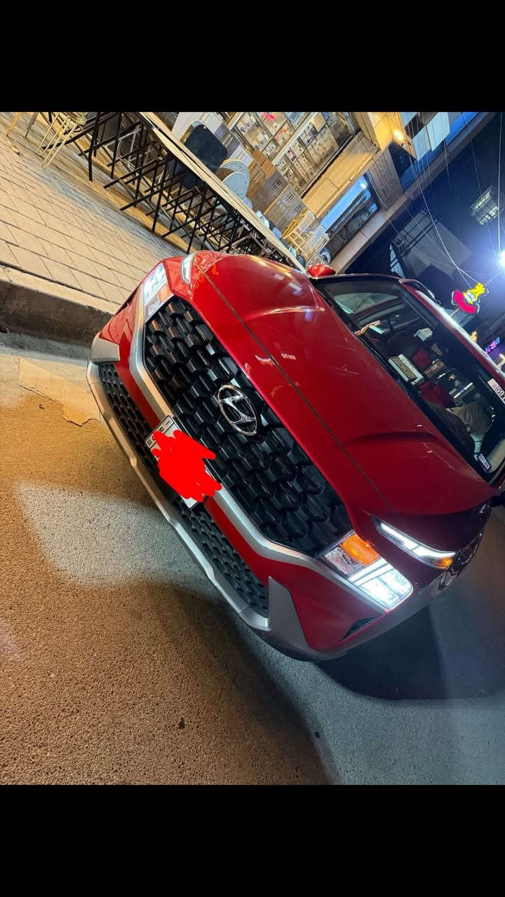 سلام عليكم  للبيع سنتافيا 2023 وارد امريكي حادثها موضح بل صور رقم بغداد باسمي سعرها سيارة فول مواصفات 
محرك 2500 تيربوا
 كير 3 انظمة  
تشغيل عن بعد
بصمة 3 تحكم
مانع انزلاق
رادارت امامي وخلفية وجوانب
كشن كهربائي
تحكم سرعة 
قيادة ذاتية 
السعر 
235 ورقة للاستفسار على رقم فقط *********** يتوفر وتسأب 
عنوان بغداد
