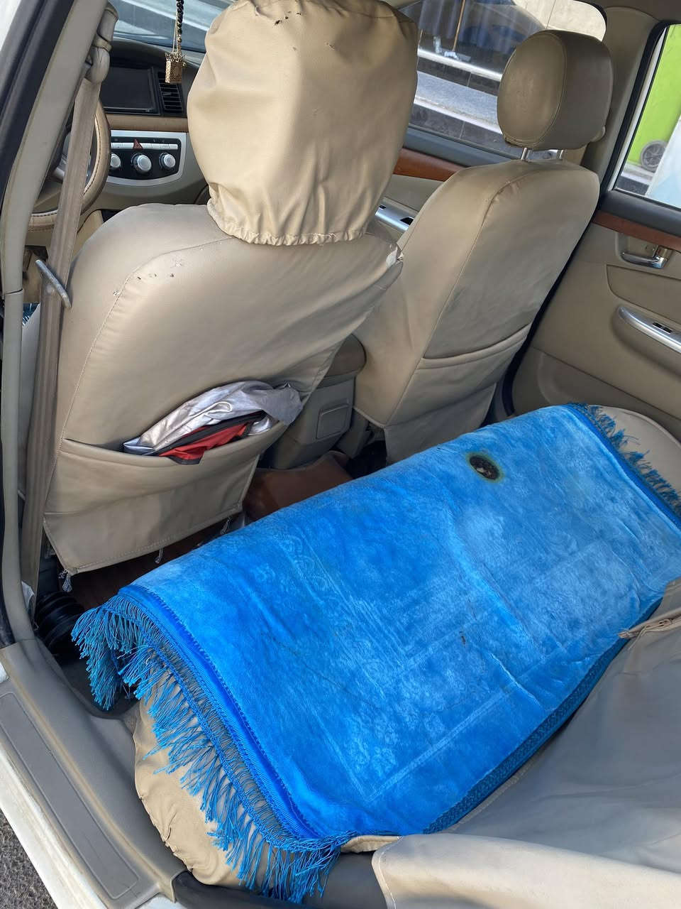 السلام عليكم ليفان 2011 السيارة للبيع
رقم صاحب السيارة ***********
