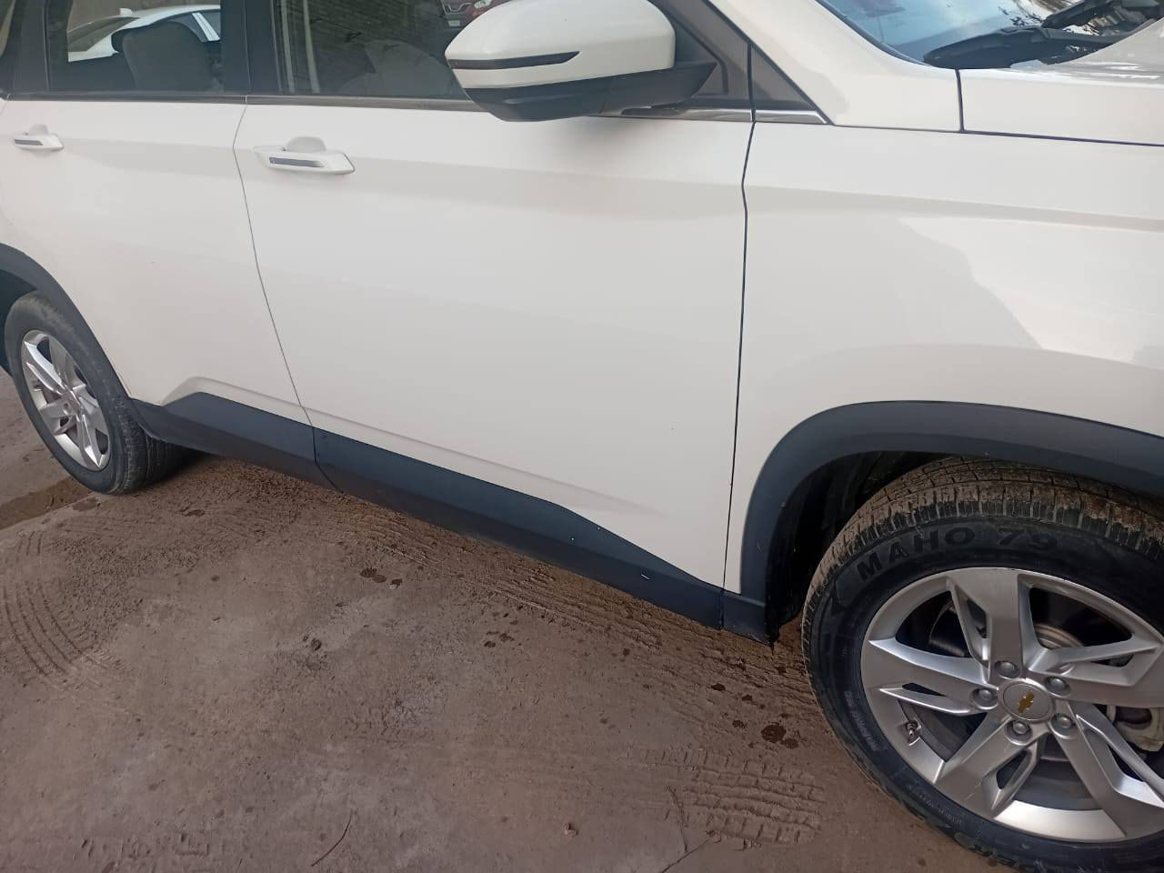 سلام وعليكم شوفرليت كابتيفيا ٢٠١٢ مواصفات ال تي سلايد وبصمه شاشه وكامره دواره اصليه ماشيه ٤٥ الف بيها باب سايق صبغ سعر ١٣٠ ورقه قابل للتفاوض العنوان زيونه ***********
