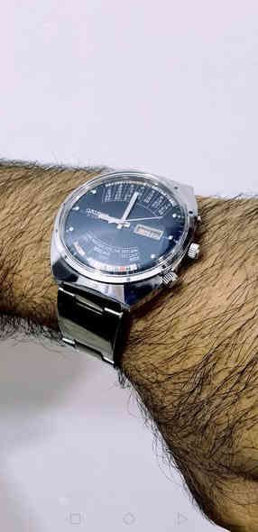 السلام عليكم.. ساعة مالتي شخصيه واريد ابيعها اعتذر ماعندي اي توصيل مكاني بغداد بالرصافة.. اورينت دولي انتاج 1978 نظافه فول الشراي يجي خاص او يتصل اهنا اعتذر ما ارد عل تعليقات....   ***********
