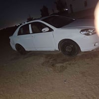 ٢٠١٣ • مكينة كورلا • نجف