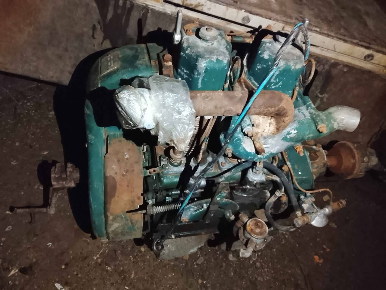 ماطور 2بستم بتر انكليزي نضيف حيل مكان دهوك سميل رقم تليفون *********** دهوك, العراق
