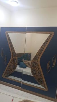 طقم غرفة نوم • ٤ قطع