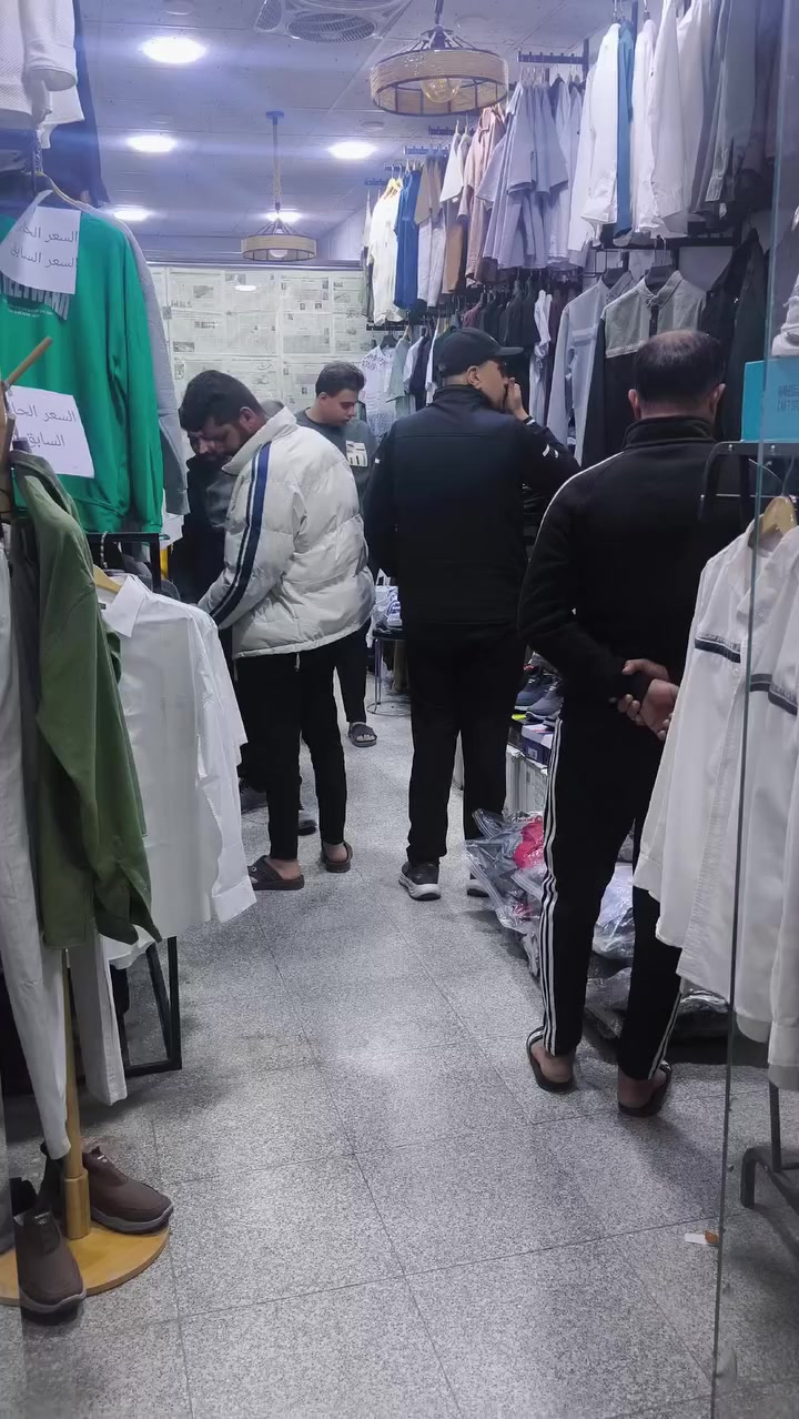 العنوان كوت مجاور مركز شرطة الشهداء 
توصيل محافظات ٦ الاف داخل الكوت الفين
***********
