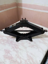 جك سيارة • شغال • للفحص