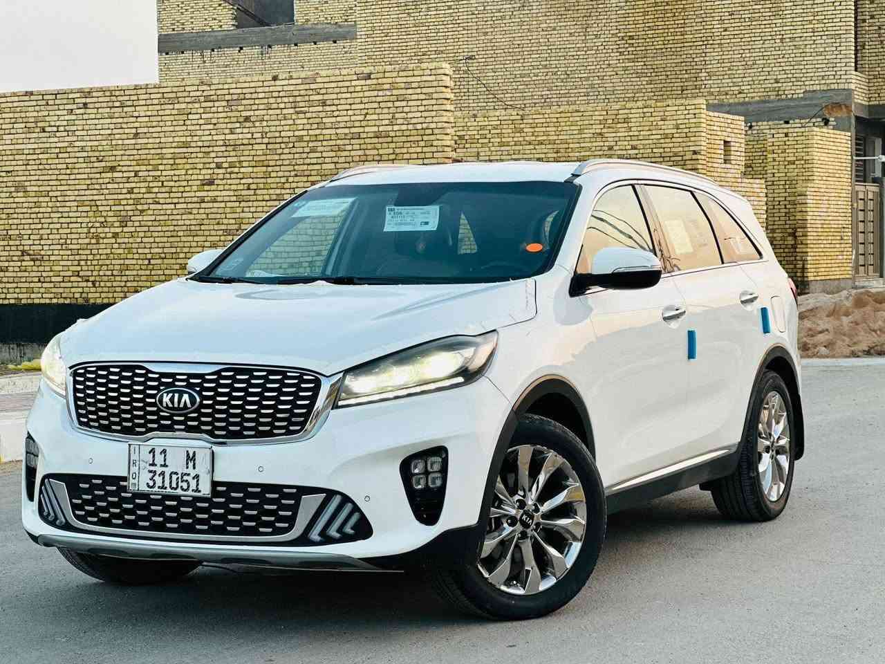 للبيع او مراوس كيا سورنتو 2020 خليجي رقم بغداد بسمنه بيه بنيد مبدل والباقي كفاله بدون ضرر داخلي كتاب فحص مرفق بالمنشور 
مواصفات
بصمه ابواب
بصمه تشغيل
شاشه كبيره
كامرا خلفيه
تحكم ستيرن
مكينه 3600
6سلندر
7 راكب
3قطع تبريد
ماشيه 100
كشن جلد كهرباء
اشاره بمرى
جنطه كهربائي
ويل كروم 
وباقي المواصفات المعروفه 
سياره جديده وجاهزه حداده تبريد تخم تاير كير ومكينه العنوان الناصريه مركز السعر 235 وبيه مجال
***********
***********
