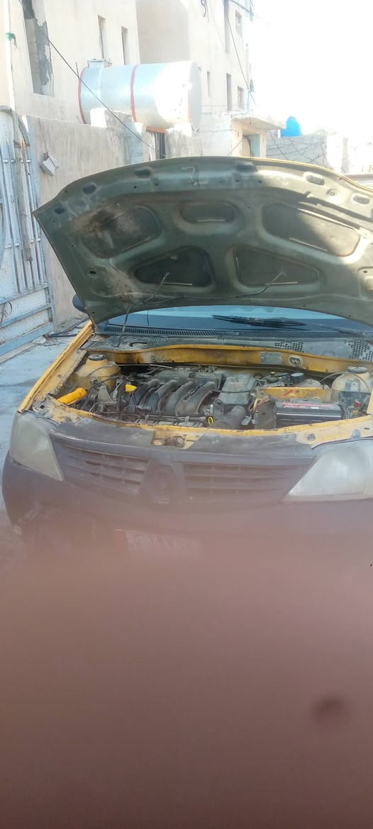 رينو لوجان 2010 سنوية لل2029 السيارة موضحة بالفيديو شوفها ؤاتصل وبي واتساب أيضا  ***********.
