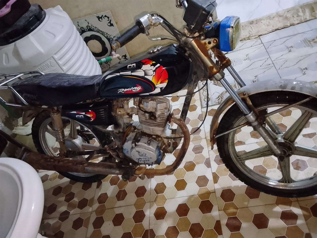 دراجه للبيع بسعر مناسب مستعجل عله بيعته ***********
ديالى بعقوبة 
دراجه خير من الله
