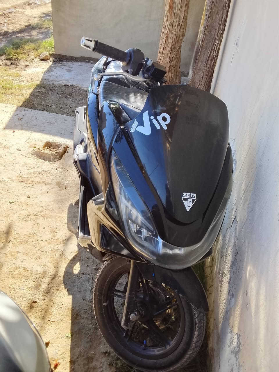 السلام عليكم بي سي اكس جيل الثاني موديل 18 مكفولة كهربائيات ومحرك بلادي سعر 13ورقة ونص مكاني بعقوبة 
رقم الهاتف ***********
