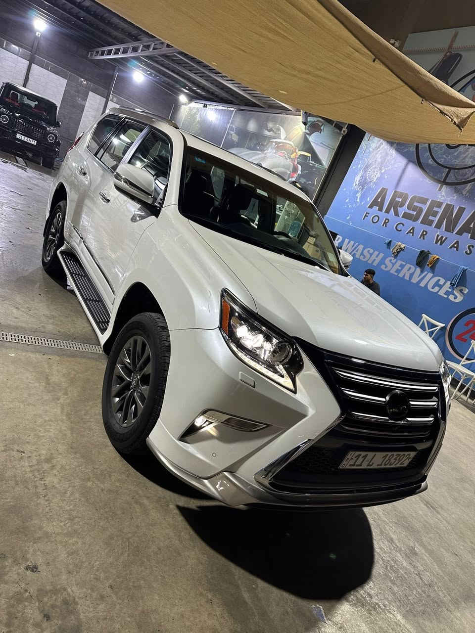 لكزز موديل ١٨ماشية ٦١مكفولة من كلشي سيارة جديدة كلش الاستفسار ***********
