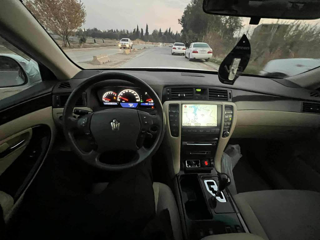 شاهینە براوە ٢٠٠٧ ساج مەلەکی ٣ دوگمە کامل مەسرەف بێ بۆیاخ ٥٠ گەڵاو ماع مەلە 
***********
*********** حلبجة, السليمانية
