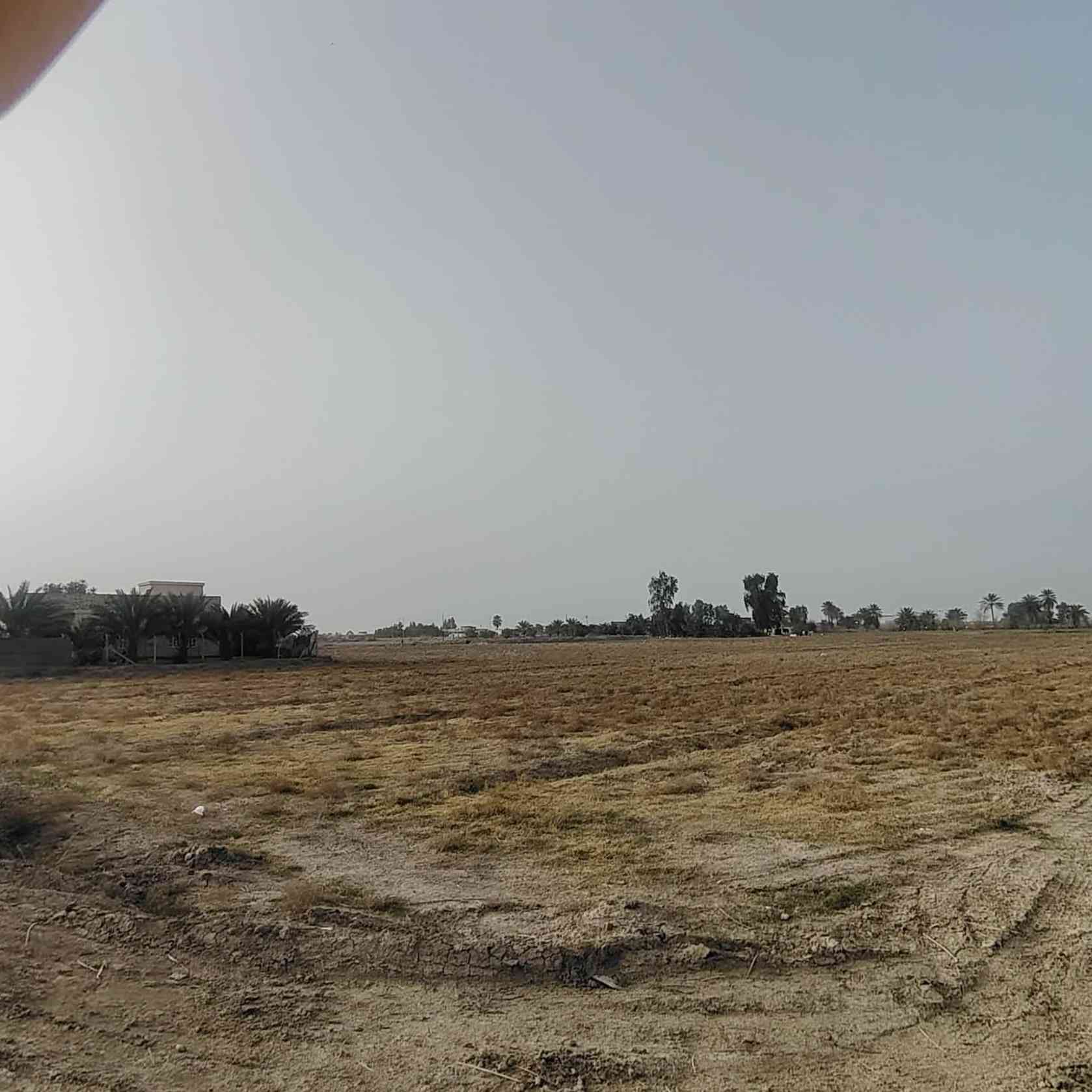 السلام عليكم بيت للبيع مساحته 250متر ويايه 6دونم البيت يحتوي على غرفتين نوم مع صاله و هول و استقبال ومطبخ البيت كامل مكمل واحد على واحد بناء حديث
العنوان جبله فرع الامام 
ملاحظه: البيت يبعد عن الشارع العام 300متر
للاستفسار على 
***********
***********
