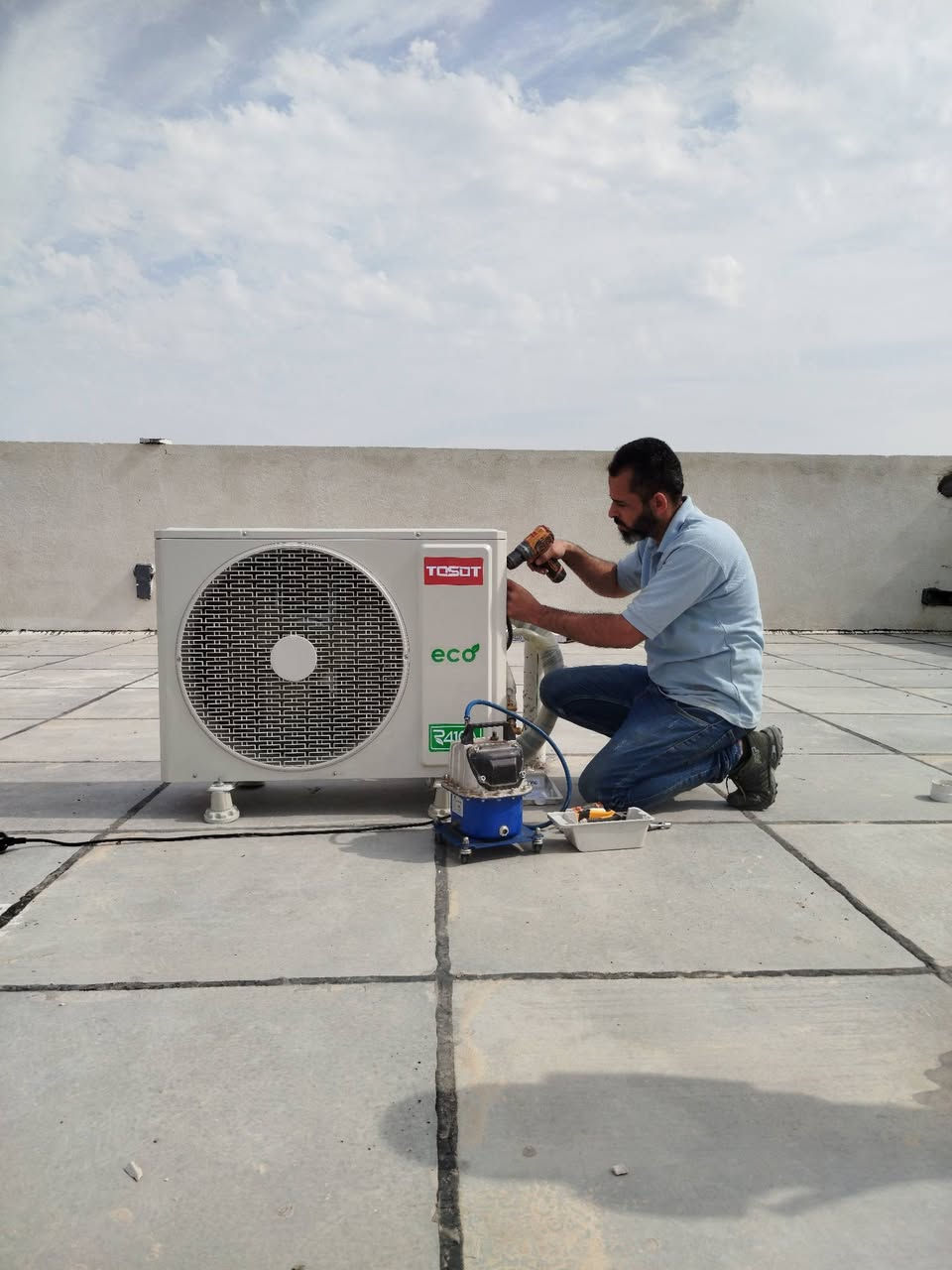 بسم الله الرحمن الرحيم {وَمَنْ يَتَّقِ اللَّهَ يَجْعَلْ لَهُ مَخْرَجًا  وَيَرْزُقْهُ مِنْ حَيْثُ لَا يَحْتَسِبُ} صدق الله العلي العظيم .
تم بعون الله وقوته اكمال العمل على تنصيب مجموعة سبالت مختلفة الاحجام من ماركة Tosot في منزل احد الاصدقاء في قضاء الهوير ومن الله التوفيق .
Haeder Emad Emad


**إذا كنت صاحب هذا الإعلان وتريد حذفه لأي سبب، رجاءا أرسل رسالة إلى الدعم الفني**