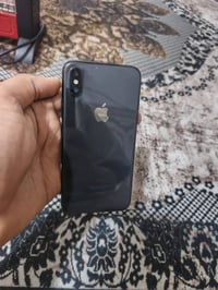 ايفون x ذكره ٢٥٦ بصمه وجه عاطله جهاز ما اريد مبدل بيشي بطاريه مرفوعه 9...