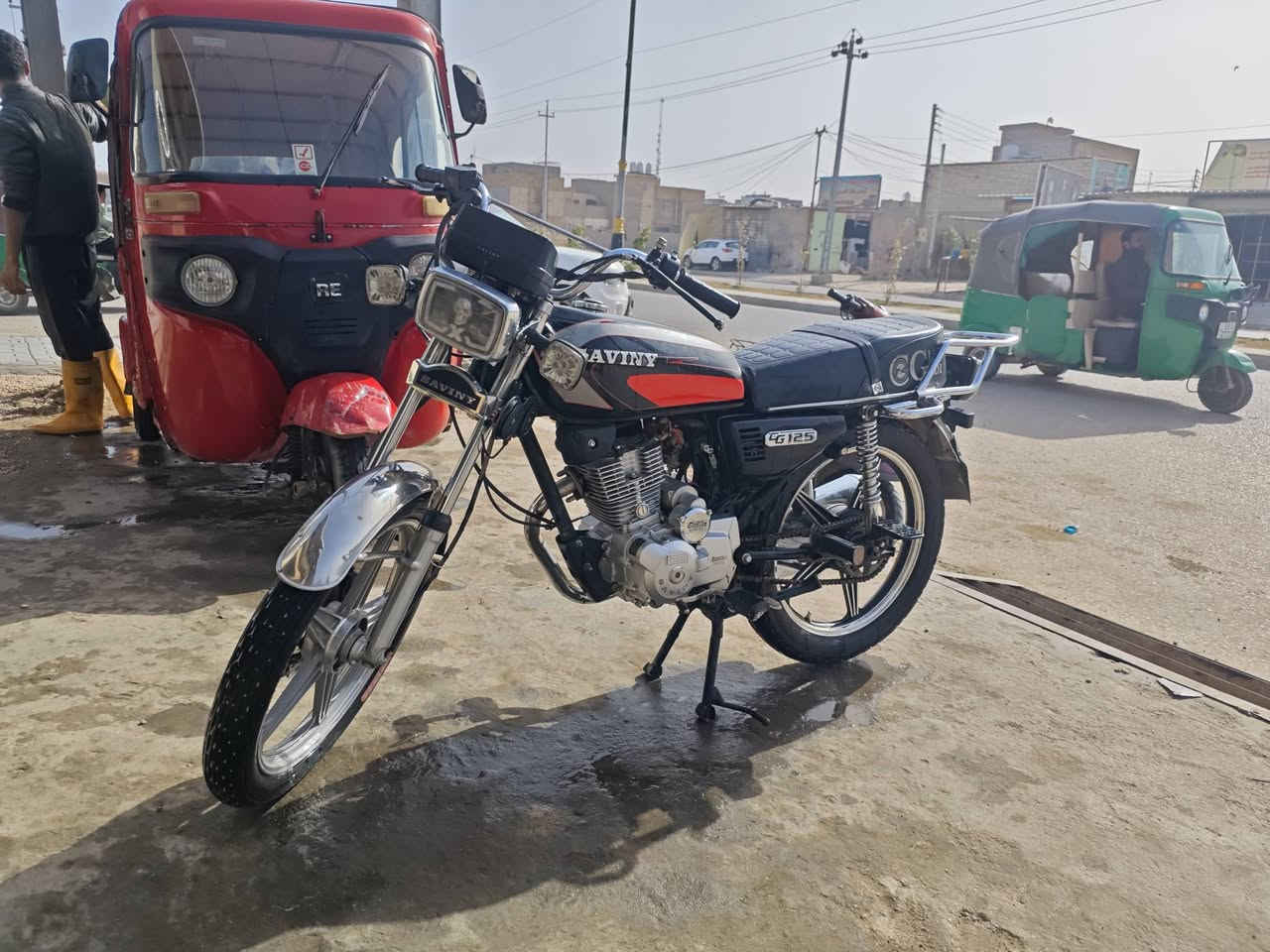 السلام عليكم دراجه سافاني 5 كير موديل 2021 تشغيل سلف +هندر دراجه كامله من كلشي كهربائيات كلها شغاله دبل اشاره بيها عالي. وناصي اوراق اصولي ودراجه نضيفه للبيع بسعر مليون 100 وبيها مجال
للأستفسار ***********
