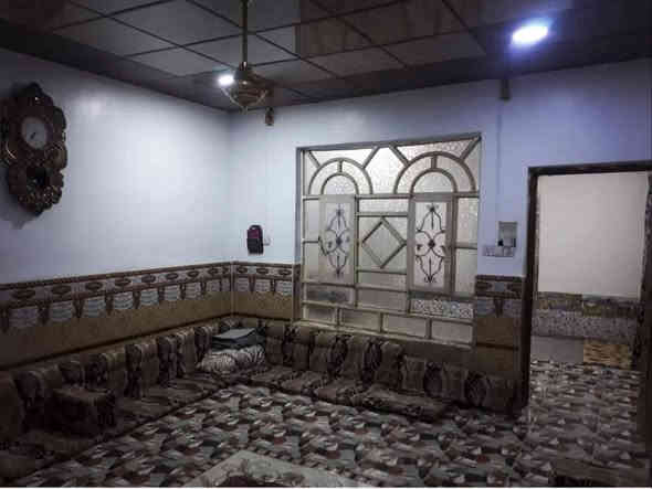 دار للاجار م200
شارع علكم.. قرب
.... مدرسة سيد الاوصياء
يحتوي على غرفتين وصاله
.... ومطبخ وصحيات وستقبال
... اجاره 200

***********
***********
امانه كوله من طرف ام ملاك امانه
