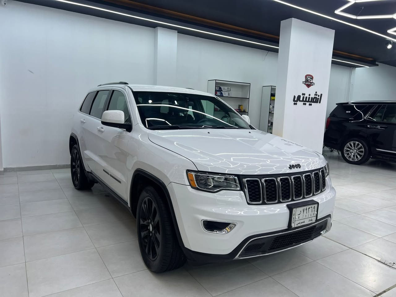 جيب مديل 2019رقم بغداد سونارها مرفق بلصور حداد 100‎%‎تخم تاير سياره متصرف عليها ولا ربع  ما متواجد ع الفيس سعرها 195 وبيها مجال مكاني بصرة ***********
