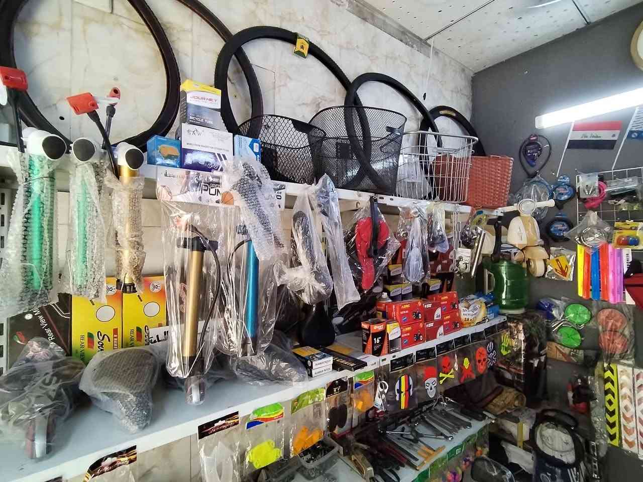 ابو ريحانة
للدراجات الهوائية 
لبيع وتصليح🛠 الدراجات الهوائيه 🚲وأدواتها الاحتياطية 
تصليح كافة دراجات الشحن 🛵
تصليح عرباين ذوي الحتياجات 🦼
#الحريه_شارع_البستان 
مقابل المستقبل الرقمي سوبر سيل 
يفتح المحل من الساعه 1 ظهر الى الساعه 10 ليلآ 
📞 *********** ابو ريحانة
