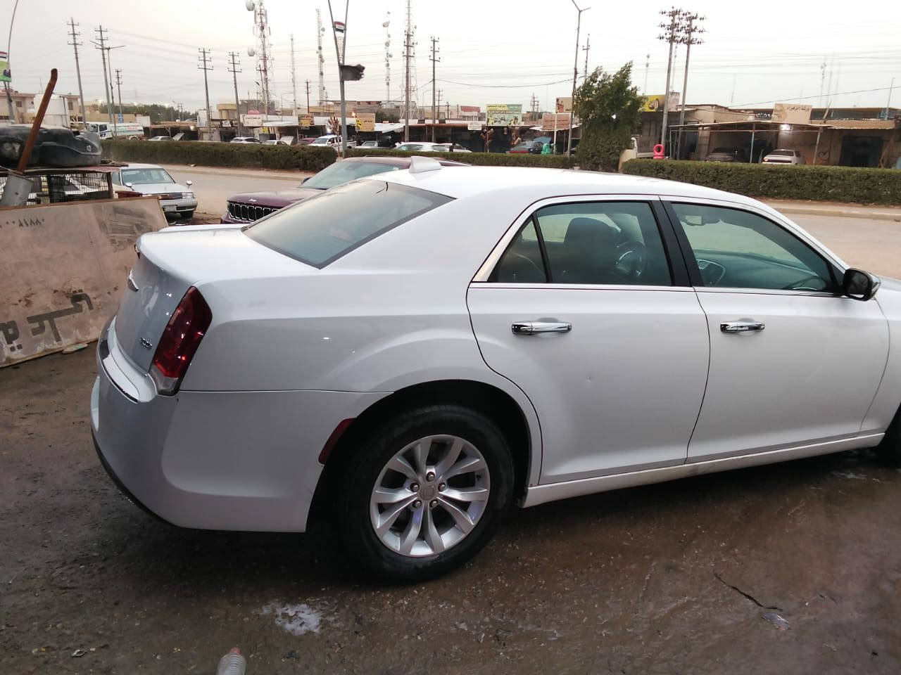 سلام عليكم مكلف بلنشر اتصل عله الرقم.  اوبامه موديل ١٥. مسجله ٢٠.   وارد امريكي حادثها جاملغ وبنيد بدون دواخل.  الباقي مكفول.  مكينه وكير جدد ٣٦٠٠.  اكسن جديد حداده جديده تخم تاير.  تدئفها وتبريد.  كشنات جلد. سياره جاهزه   رقم ذي قار  دولي سنويه جديده ل٢٨   شرط التحويل. 
مكاني البصره القرنه. لاستفسار 
***********
 السعر. ١٧٠ وبيها مجال
