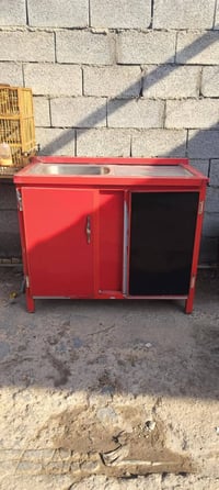 ديوان وسلك متر السلك السعر 60 الديوان السعر 40 الرقم07718776991