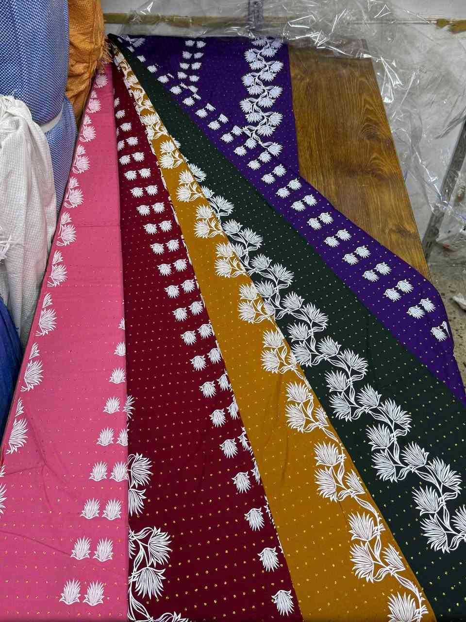 جديد لؤلؤة الغيث😁😁
كشمير ايطالي لكر خامه ثقيله😎😎
البيع جمله فقط💵💵💸
العنوان شورجه سوق الصفافير سوق المراديه
علي طعيمة
هاتف ***********
