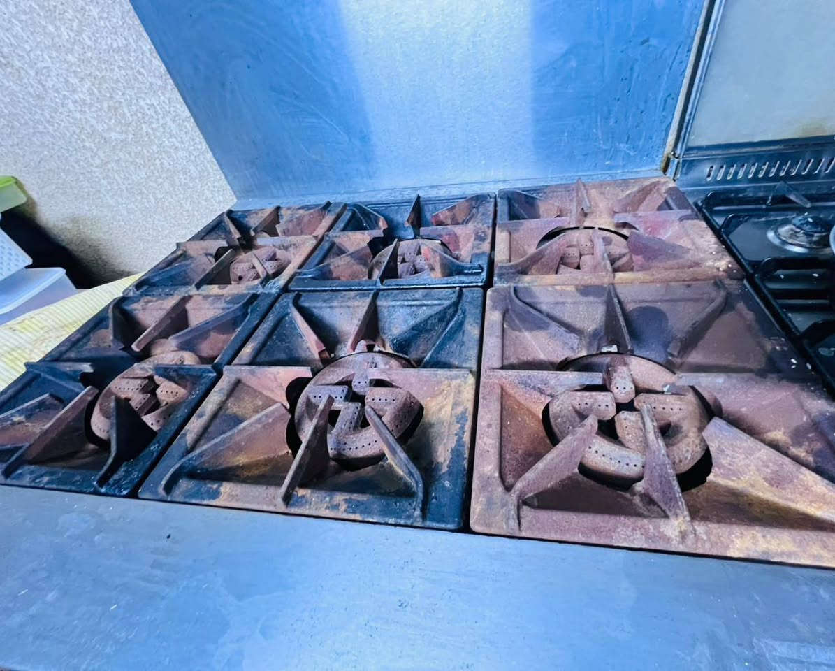 طباخ وعجانه للبيع صناعيات نظيفات شغالات الاستفسار على الرقم ***********
العنوان البصره الحكيميه البصرة, العراق
