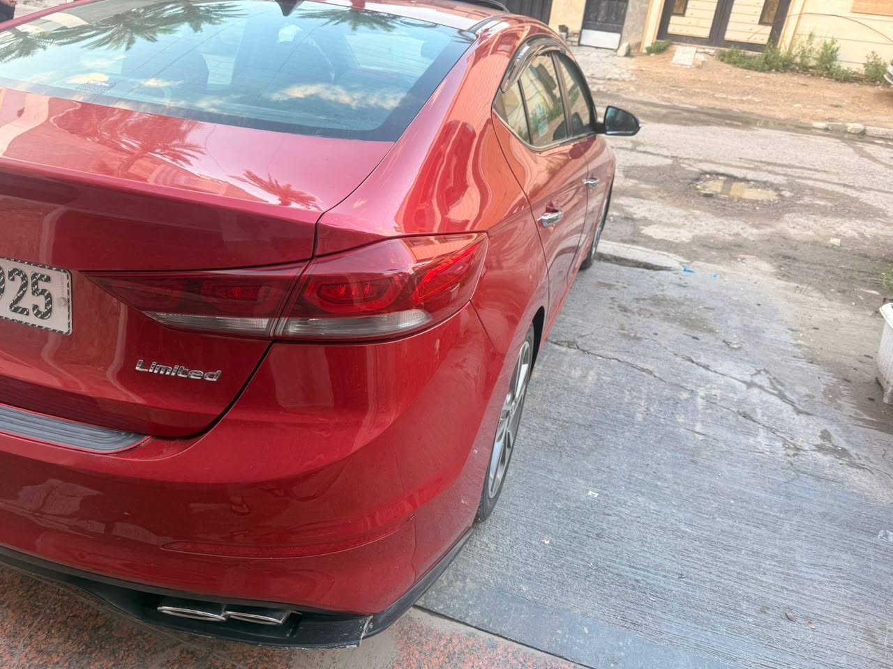 سلام عليكم النترا موديل ٢٠١٧ وارد امريكي حادثها صبغ بنيد فقط
فول مواصفات لمتد               مكينه ٢٠٠٠ دوش 
فتحته 
بصمه داخل عسلي 
كشنات امامي كهرباء و تدفئه
كشنات خلفيه تدفئه 
شاشه ابل كاري بلي
كامره دواره اصلي 
اريل نكفيشن
تحكم ستيرن فول 
وبعد بيها اهواي مواصفات 
السياره نضيفه كلش
السعر ١٢٣ وبيها مجال 
غير متواجد ع فيس 
مكان السياره بغداد
***********
