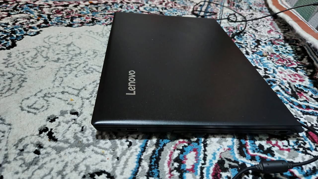 سلام عليكم لابتوب lenovo
معالج core i5

من الجيل السابع 

رامات 8كيكا 

هارد 128 sad

نظافة 99%

شاشة 15انج

كارت شاشة داخلي 4كيكا 

سعره ٢٠٠الف 

تواصل***********واتساب
