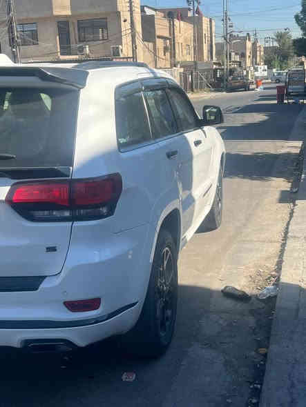 السلام عليكم جيب s2022 خليجي كفاله عدة طخة بصيطه صبغ شبر من الجاملغ ماشيه 42 فول مواصفات ام الرادار رقم بغداد السعر 355 مكانهة بغداد ***********
