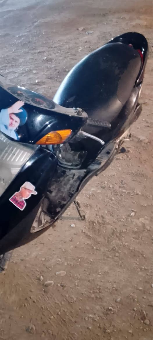 سلام عليڪم دراجه بريز لايت ناصي للبيع دراجه خير من الله دراجه نضيفه وصافيه الدراجه اني فاتح كفراتها والجوزه اني طكيتها السويج ضا؏ وبعدين لكيته الدراجه مكفوله من السرقه ومكفوله من اي شي سعرها 500وبيها مجال حڪ الجيه ستفسار***********
