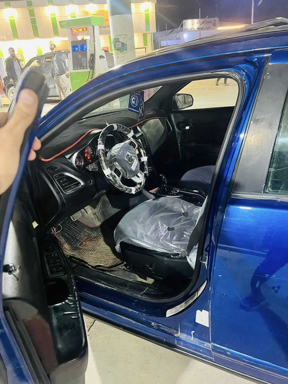 افنجر 2012 بيها مكانات صبغ ابيع حزام كير مكينه كفاله حداديه جاهزه تحويل مباشر السعر 58 رقم الهاتف ***********
