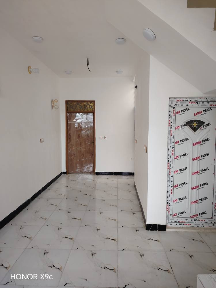 بيت 55 متر🏘️ للبيع بالنجف شارع الصب مال المطار عمود ٣٢١ للتواصل *********** وأتساب
ثالث بيت عن السوق قرب صيدلية الأولياء💊 النجف, العراق
