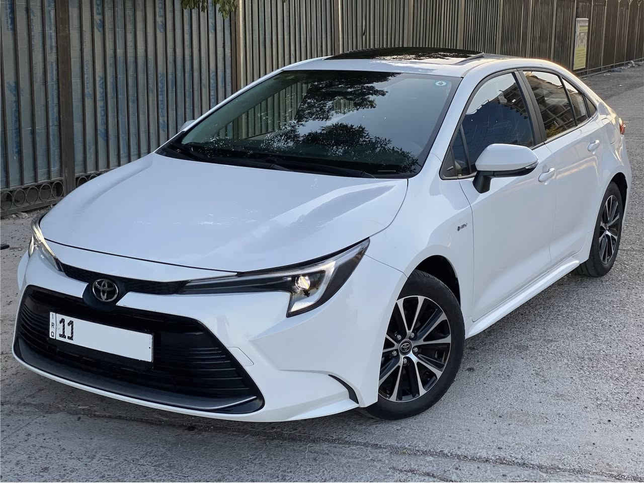 السلام عليكم كورلا 2025 هايبرد ماشيه 8 الاف بعدها زيرو 
فول مواصفات
بصمة ودخول ذكي وسلايد و رادار امامي قيادة ذاتيه وتثبيت مسار و كامرة خلفية دوارةولايت زنون وLEDو دشبول ديجتال وشاشة وكار بلي محرك 1.800 هايبرد HEV 
كفاله عامه من الصبغ والتبديل بيها بارد بسيط جداً 
سعرها 149$ وبيها مجال ان شاءالله الشراي يتصل وبالخدمه مكاني بغداد الكرخ 
رقم بغداد بأسمي 
***********
