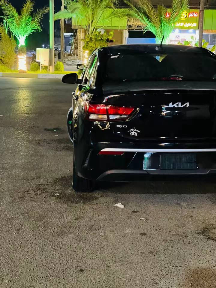 السلام عليكم كيه ريو للبيع موديل 22 حادث بنيد بدون تبديل فقط سعرها 110 وبيها مجال بسيط استفسار ع رقم ‏‪‪

‏‪‪0784 950 4268‬‬‏
