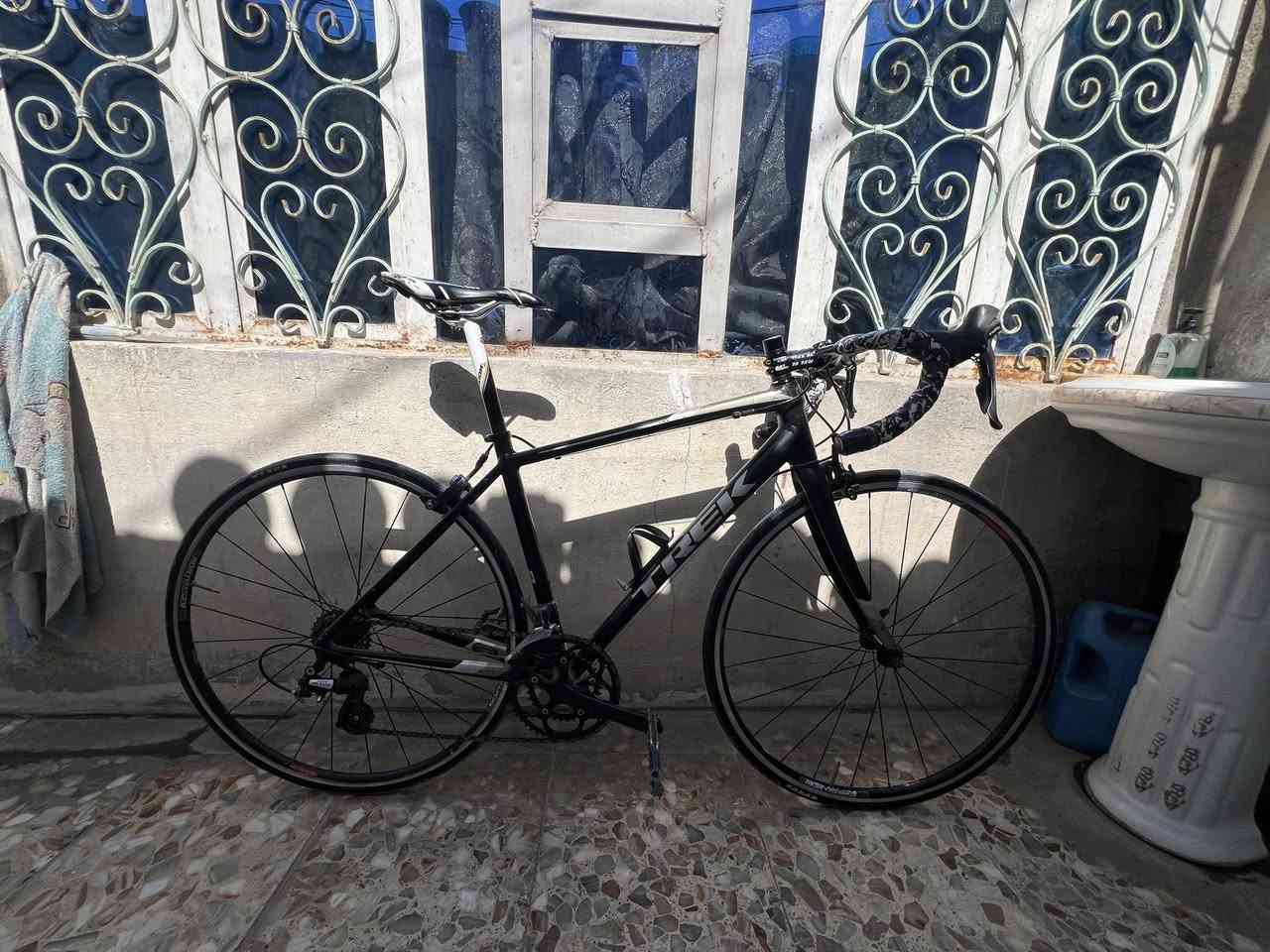 السلام عليكم شباب  دراجه تريك له البيع الفريم ماته 48 السراعت امامي2والخلفي8 دراجه حلوه ونضيفه السعر 350
ألماسه كاربون 
السترين كاربون


**إذا كنت صاحب هذا الإعلان وتريد حذفه لأي سبب، رجاءا أرسل رسالة إلى الدعم الفني**