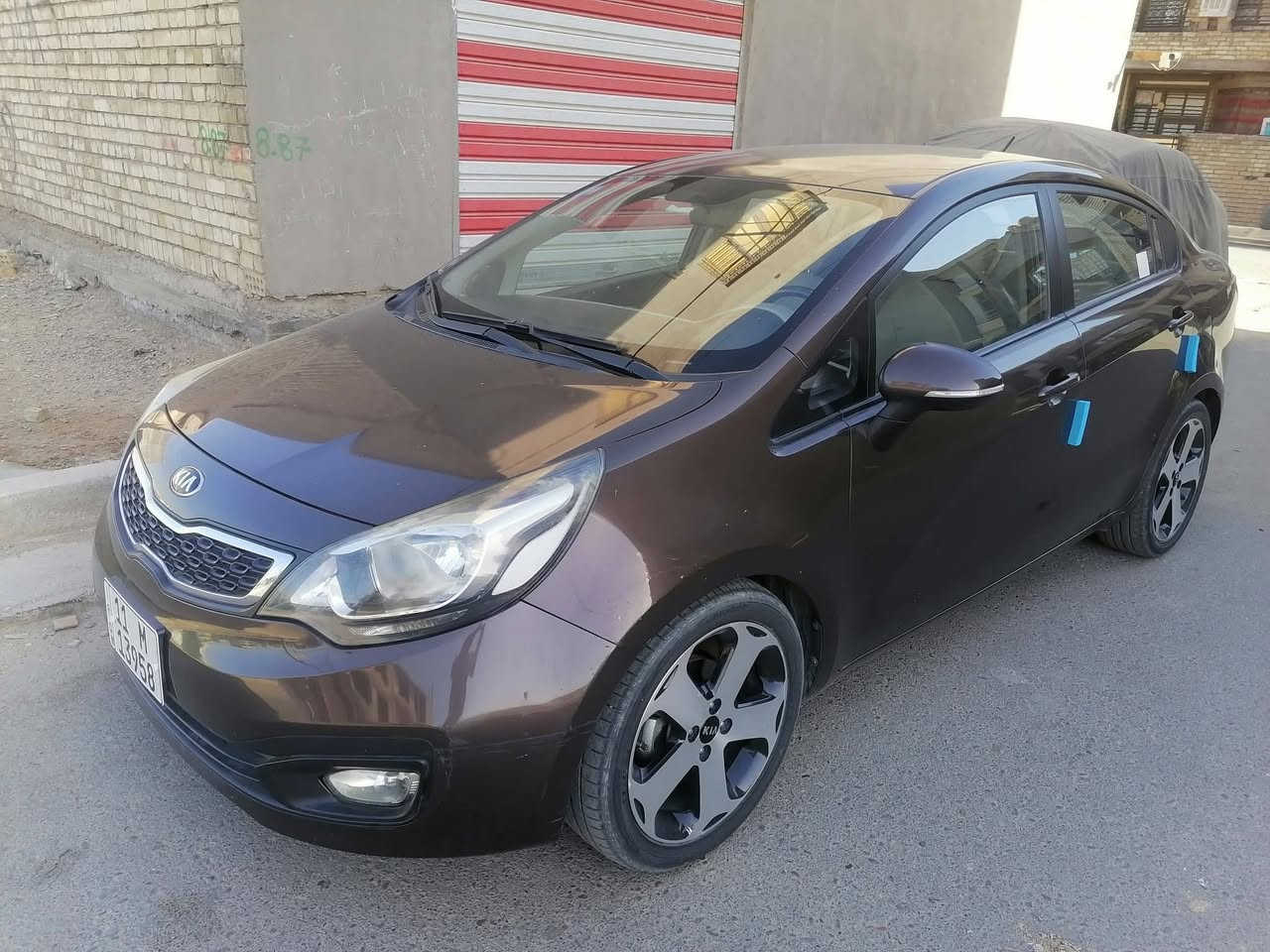 السلام عليكم كيا ريو موديل ٢٠١٤ خليجية الدولية العراقية وبدون حادث بيها فقط باب الصدر صبغ دخة بسيطة وعلى اثرها انصبغ الباب ماشية ١٠٤ الف رقم بغداد بأسمي مشروع وطني نفاذية السنوية ٢٠٢٩ أريد مراوس راس براس بدون فرق مكاني الحسينية مال الراشدية اي استفسار على رقمي *********** شعندك نزل
