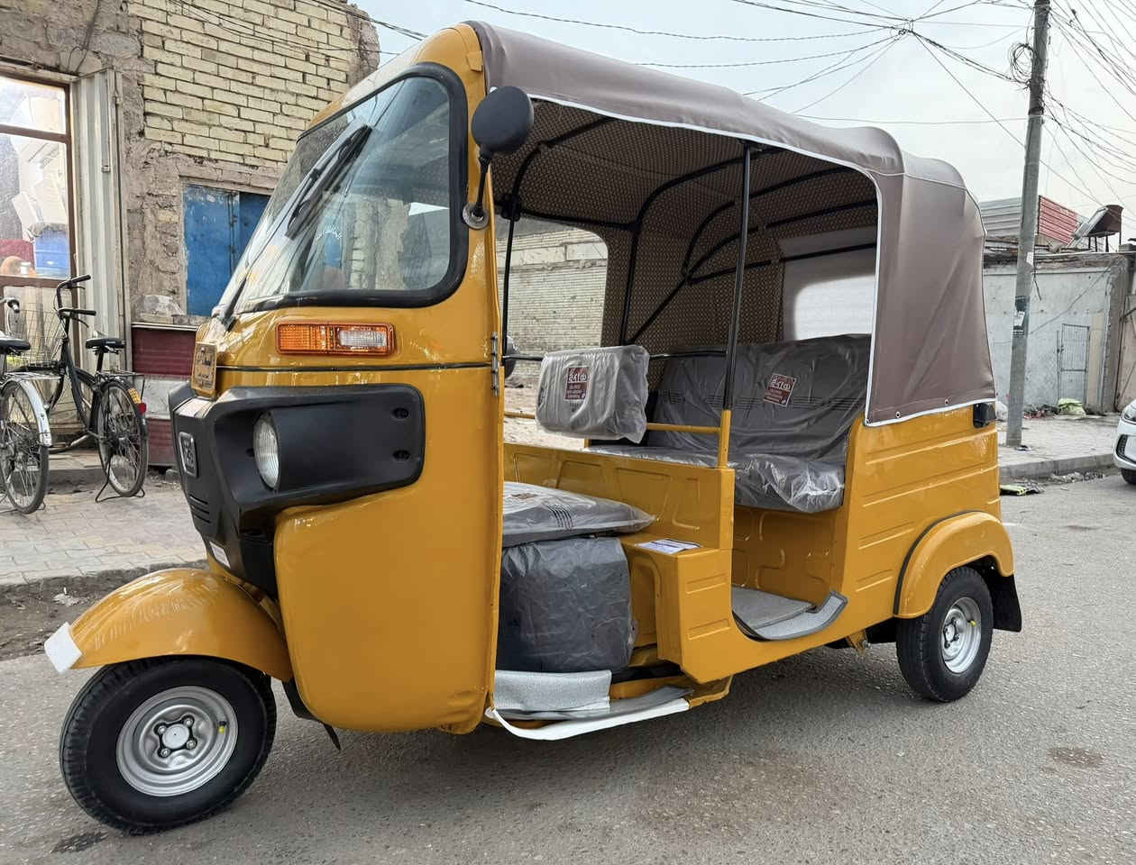 ‏٢٠٢٠ طلعت تسعطعش مديله رقم كربلاء إنكليزي محرك كفاله كشر حلو نظيف  تكتك جاهزه من كل شي.  
سعر ٥٤٠٠ 🔓 مكانيّ كربلاء 

‭٠٧٧٠ ٤١٧ ٤٦٩٢‬
