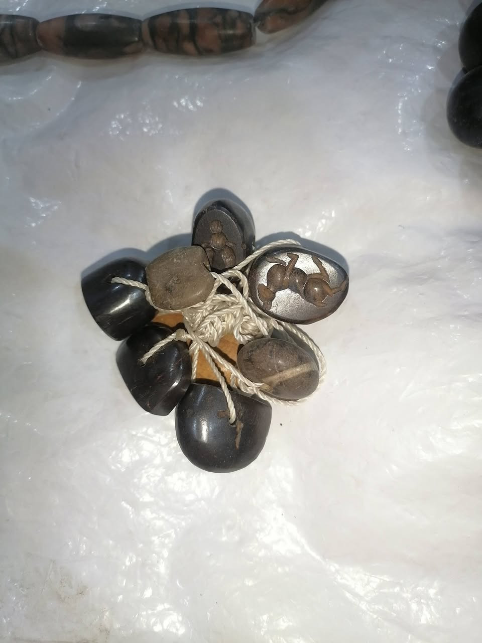 السلام عليكم عندي هذني المگالد احجار منوعه كلهن ب50 الف


**إذا كنت صاحب هذا الإعلان وتريد حذفه لأي سبب، رجاءا أرسل رسالة إلى الدعم الفني**