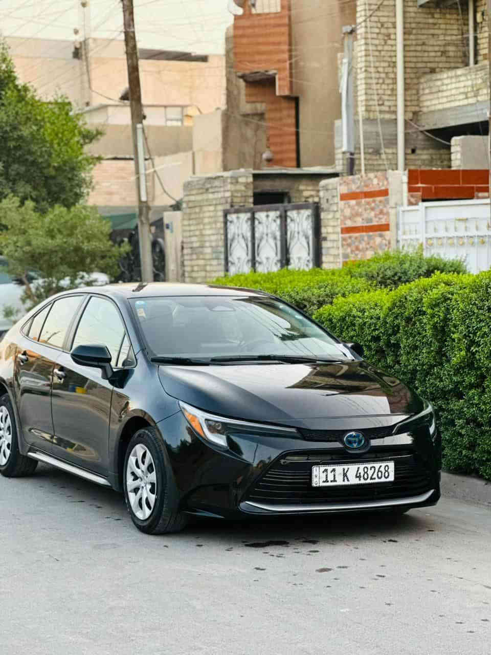 كورلا هايبرد موديل 25وارد امريكي كامل مواصفات ما عدا بصمه لون اسود مراوس  أو للبيع السعر 153وبيه مجال رقم هاتف ***********واتساب موجود
