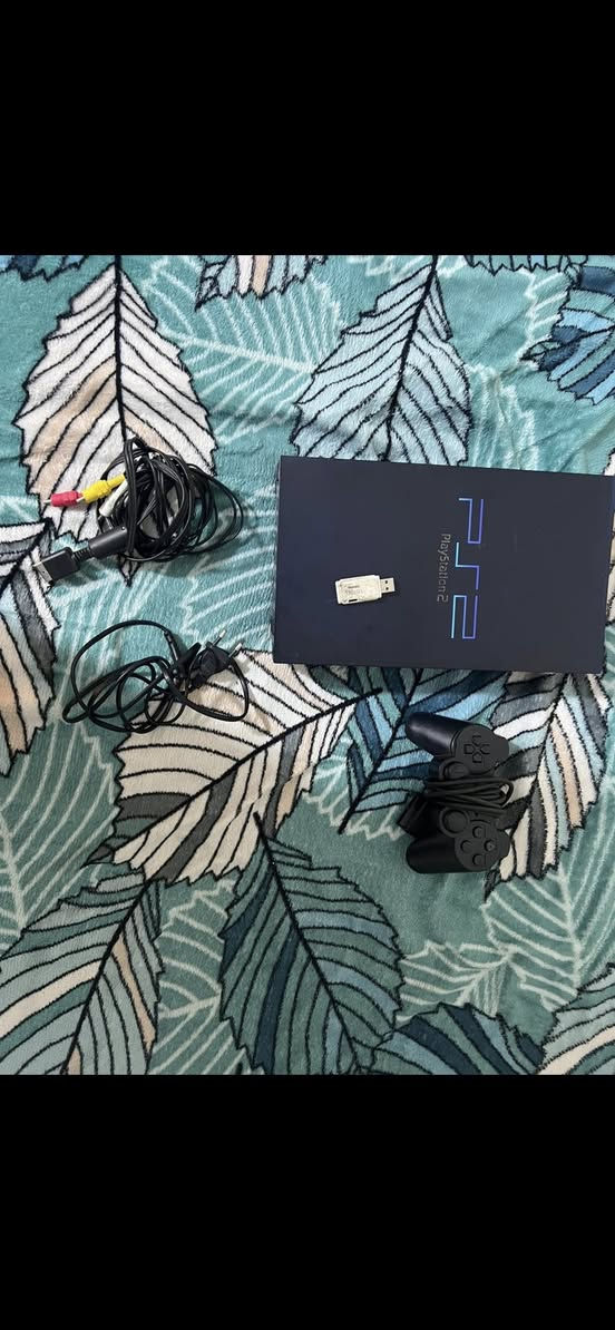 بلي 2 فول نظافه افلاش العاب كامل مكمل نقص بس يدات السعر 50
***********
