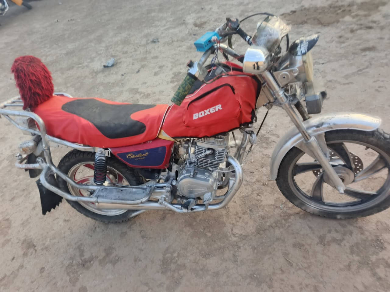 للبيع 350 وبيه مجال ***********
